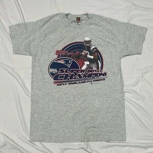 TOM BRADY NE PATRIOTS SUPER BOWL 36 XXXVI FIRST SUPER BOWL CHAMPS VTG T-SHIRT